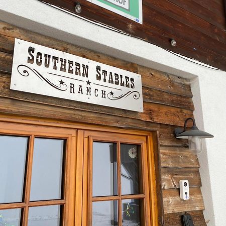 Southern Stables Ranch Bannberg 外观 照片